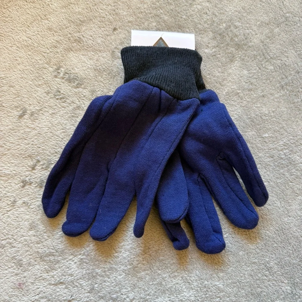 The Fairfield Line comfortable blue