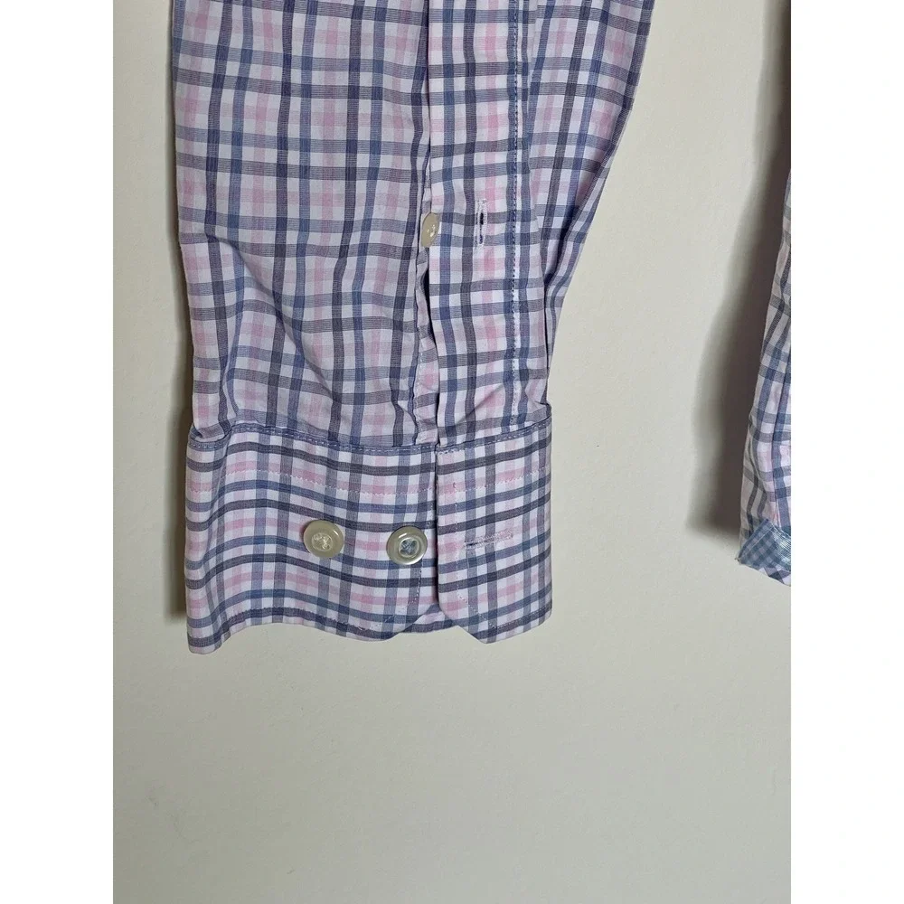 Banana Republic tears sizing next