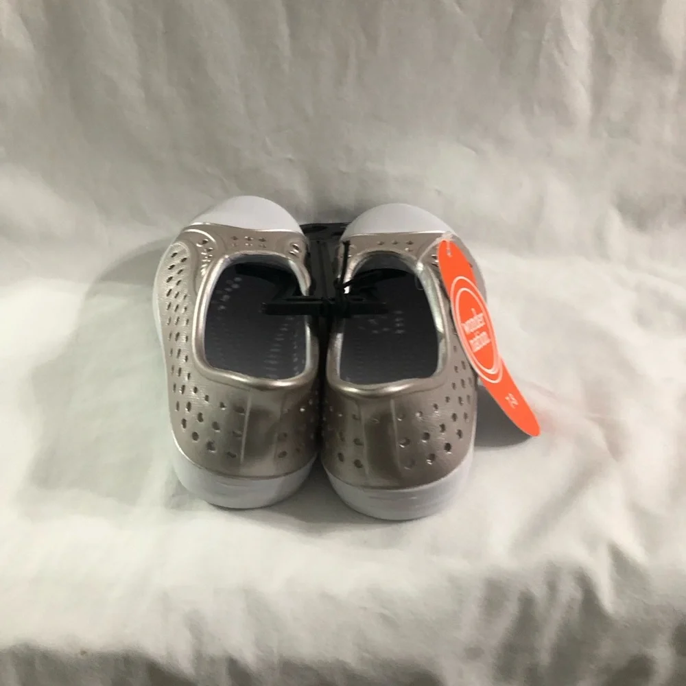 wonder nation slip water