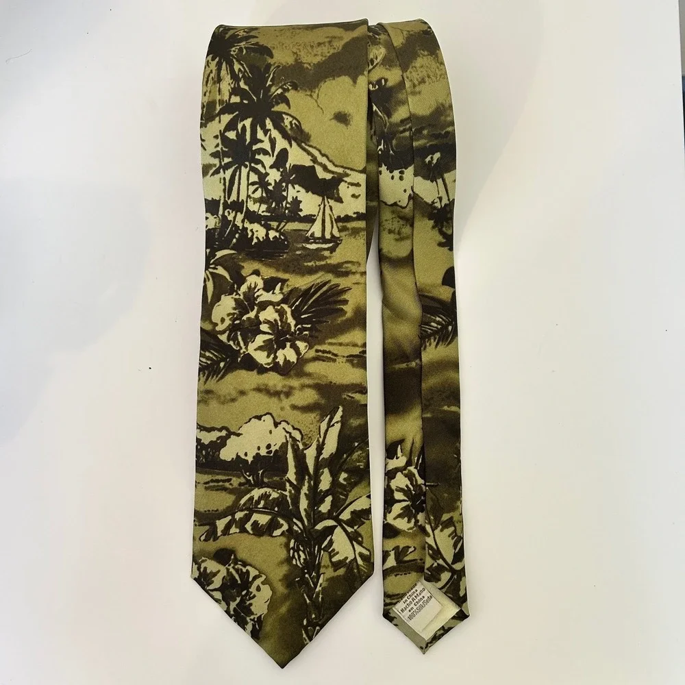 Tommy Bahama ships from