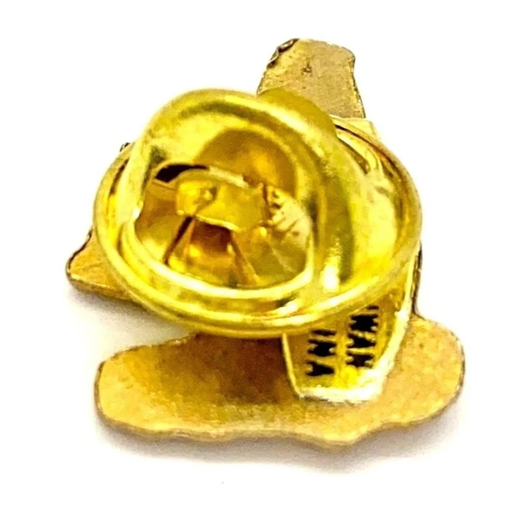 The Unbranded Brand squirrel lapel