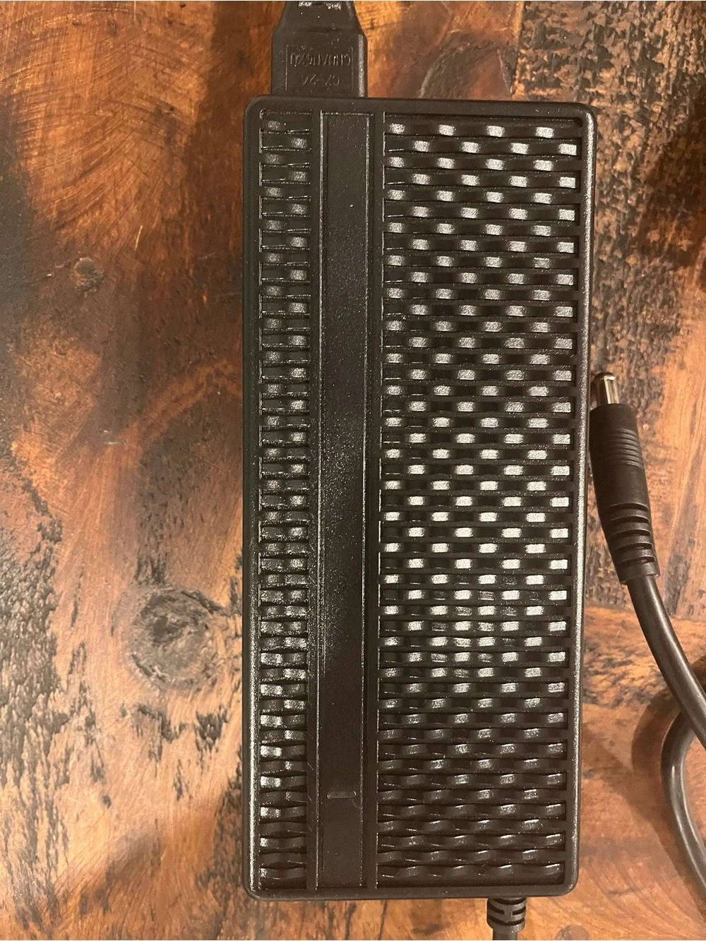 N/A charger consistent genuine