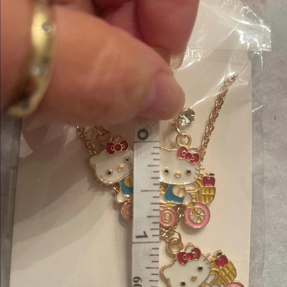 Hello Kitty charming hello