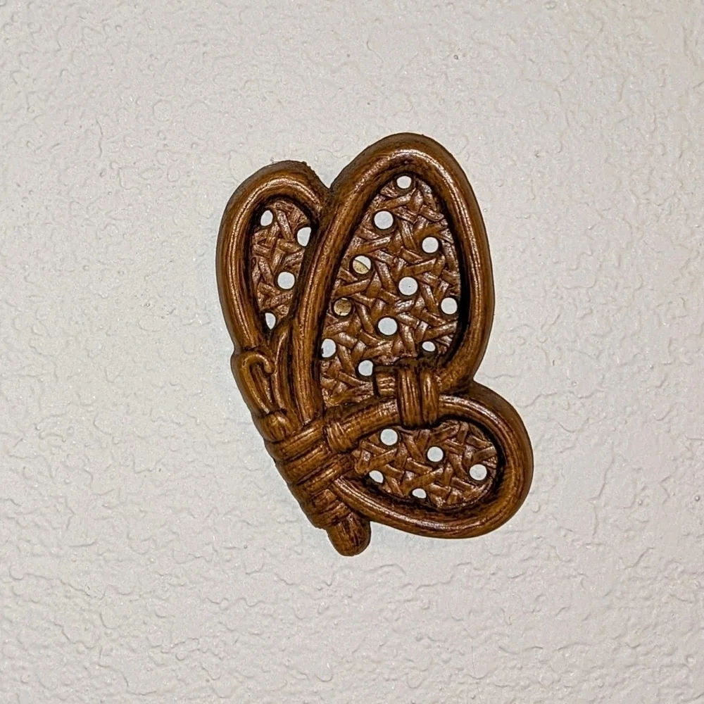 Vintage bathroom please decoration