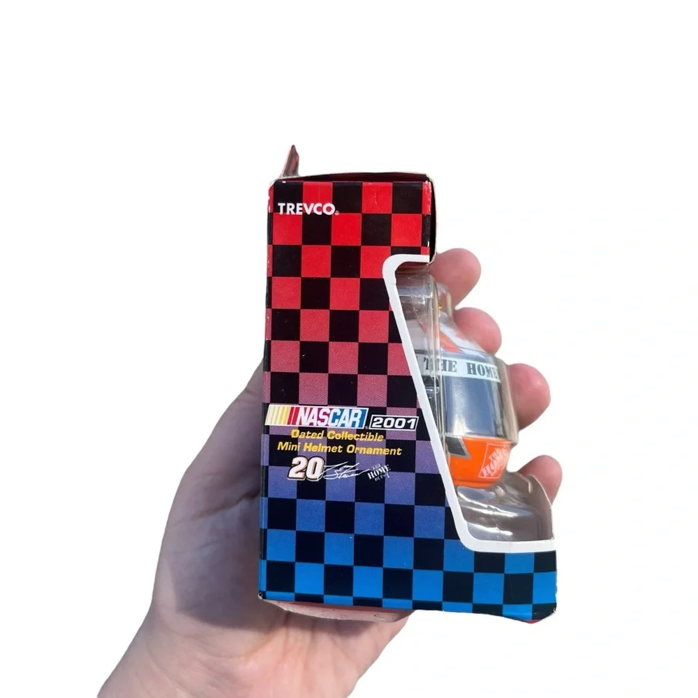 Nascar 2001 dated