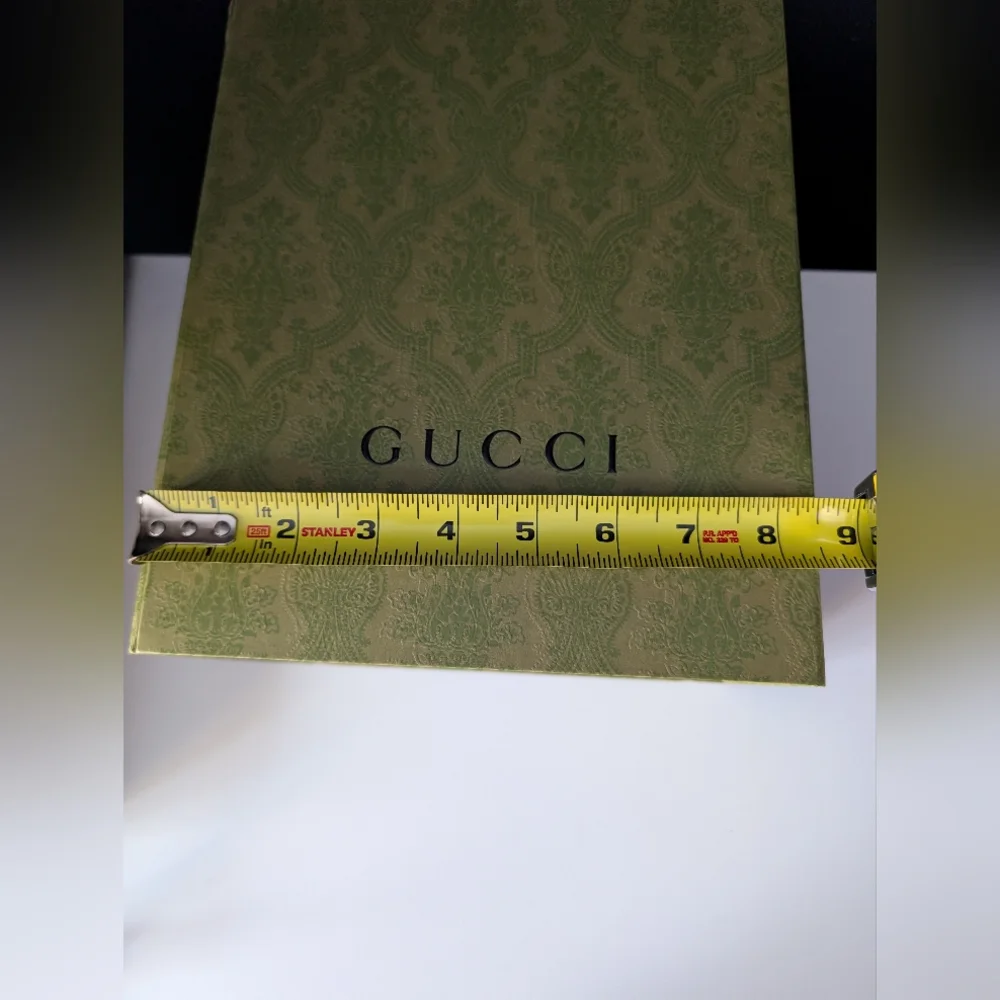Gucci authentic green