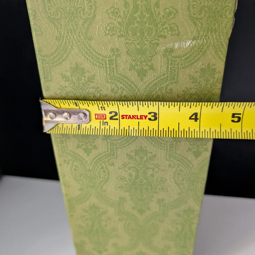 Gucci authentic green