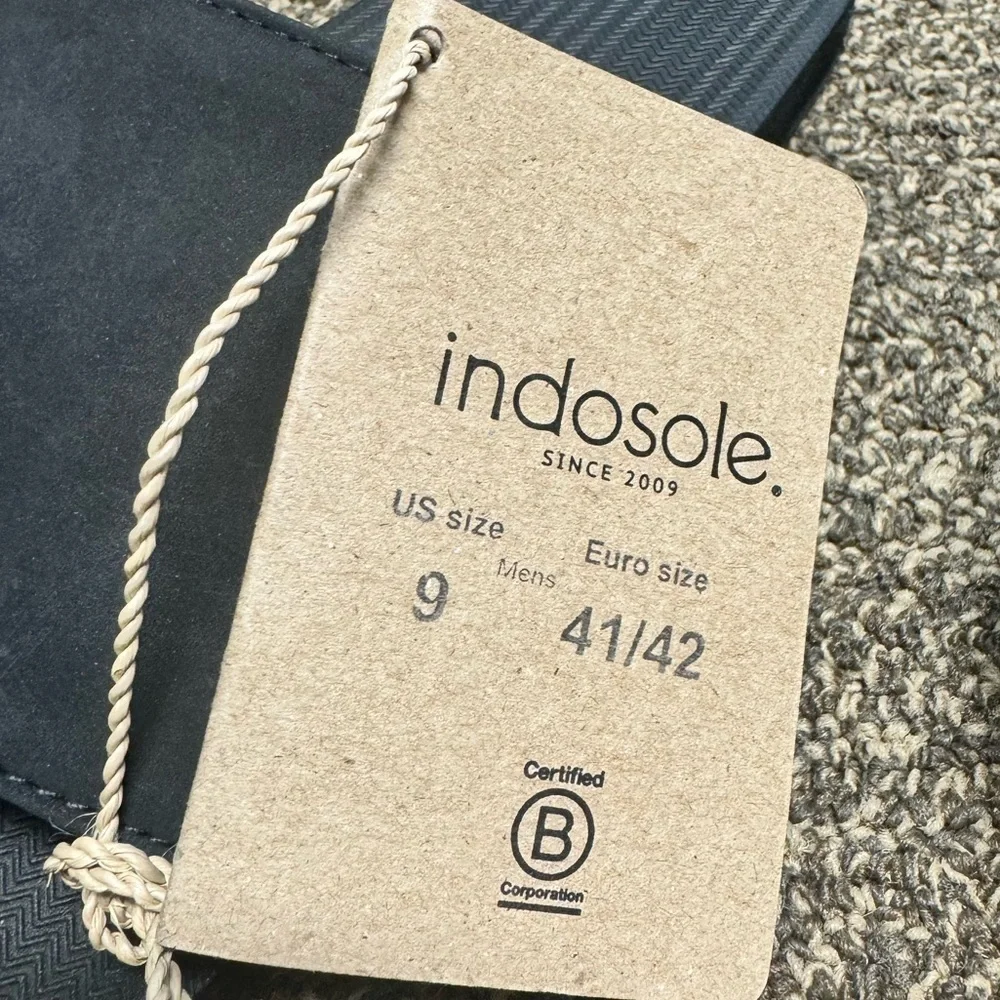 Indosole nwt men’s
