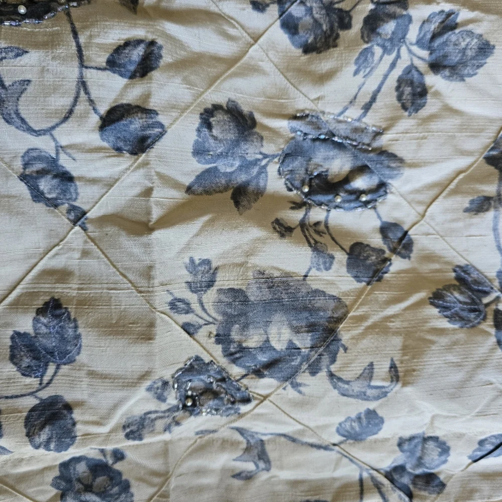 N/A hand woven