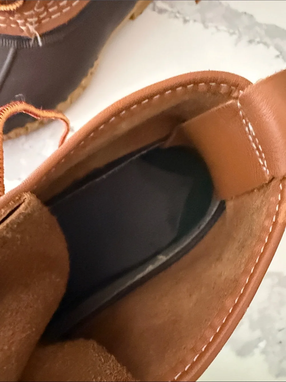 L.L. Bean note bean