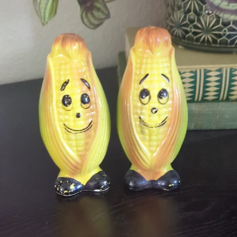 Anthropomorphic Corn Cob Salt and Pepper Shakers