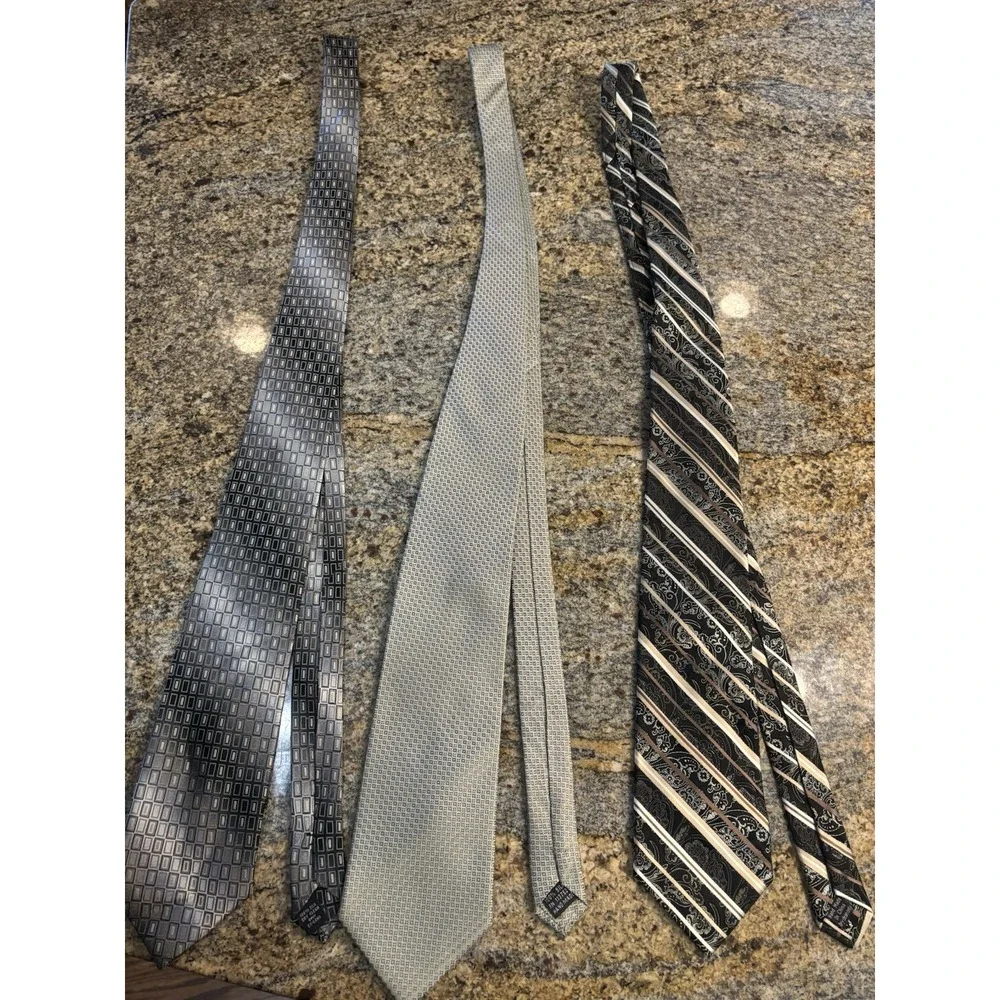 Pronto Uomo Men's 100% Silk Tie Lot of‎ 3 Multiple Patterns Gray Black Paisley