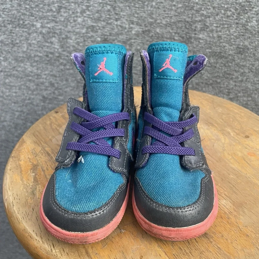 Nike good used
