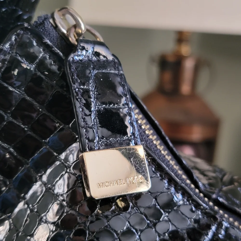 MICHAEL Michael Kors exterior shiny