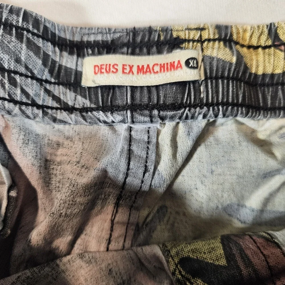 Deus‎ Ex Machina Boardshorts Men's XL Noosa 16