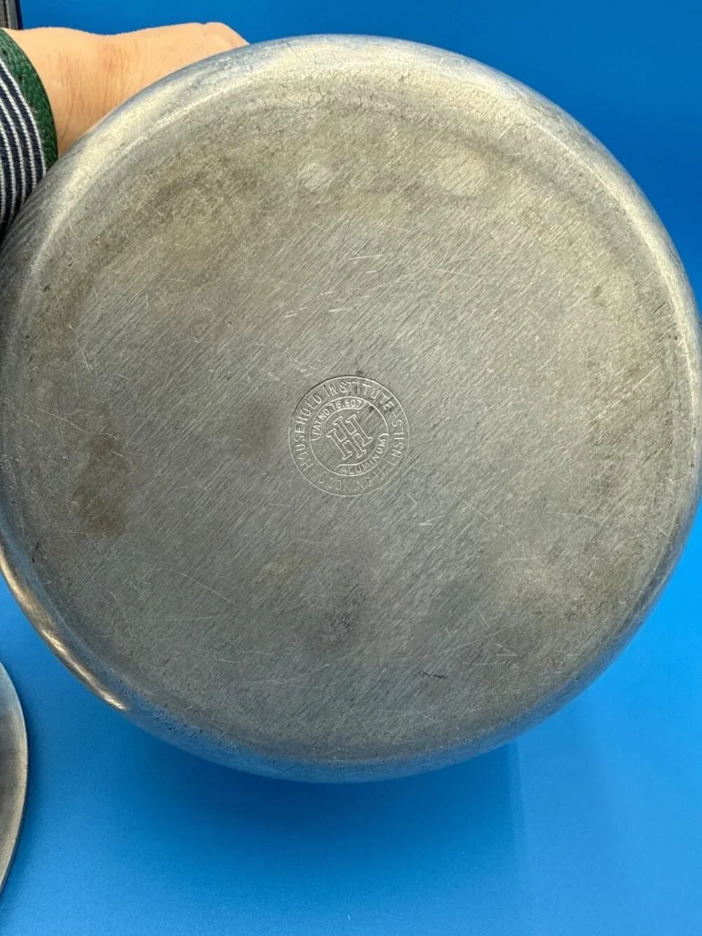 Unbranded lightweight aluminum