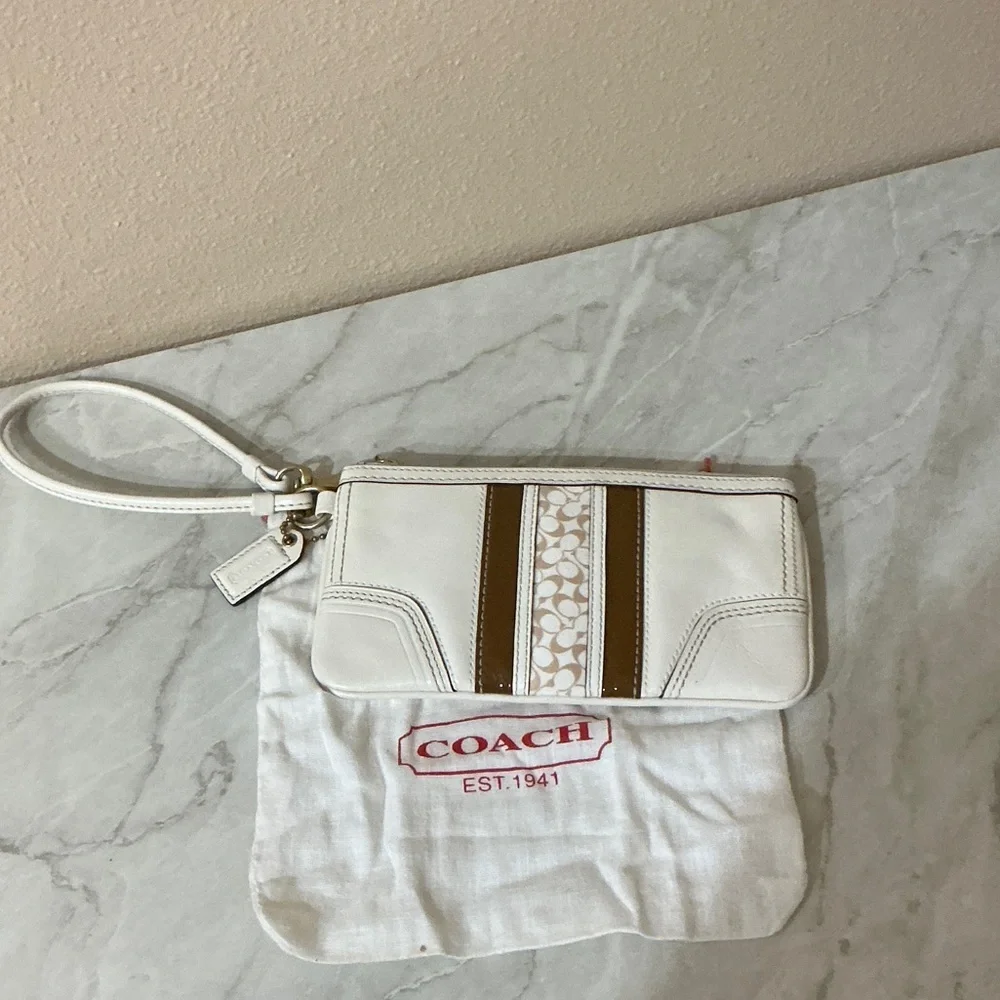 Coach elegant vintage