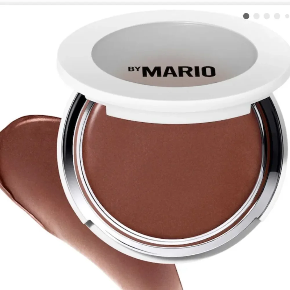 Makeup by Mario SoftSculpt Transforming Skin Enhancer in Light Medium