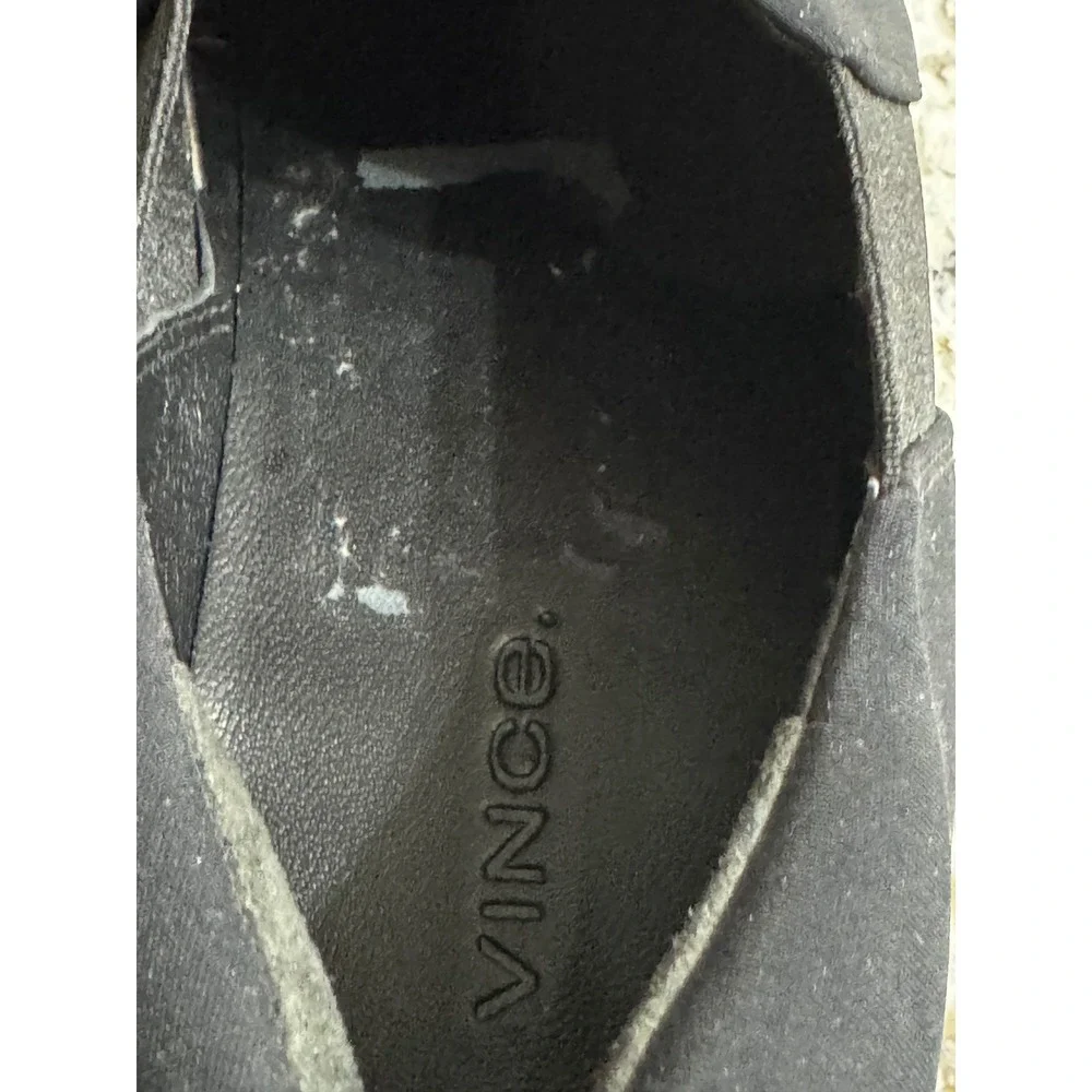 Vince inside insole