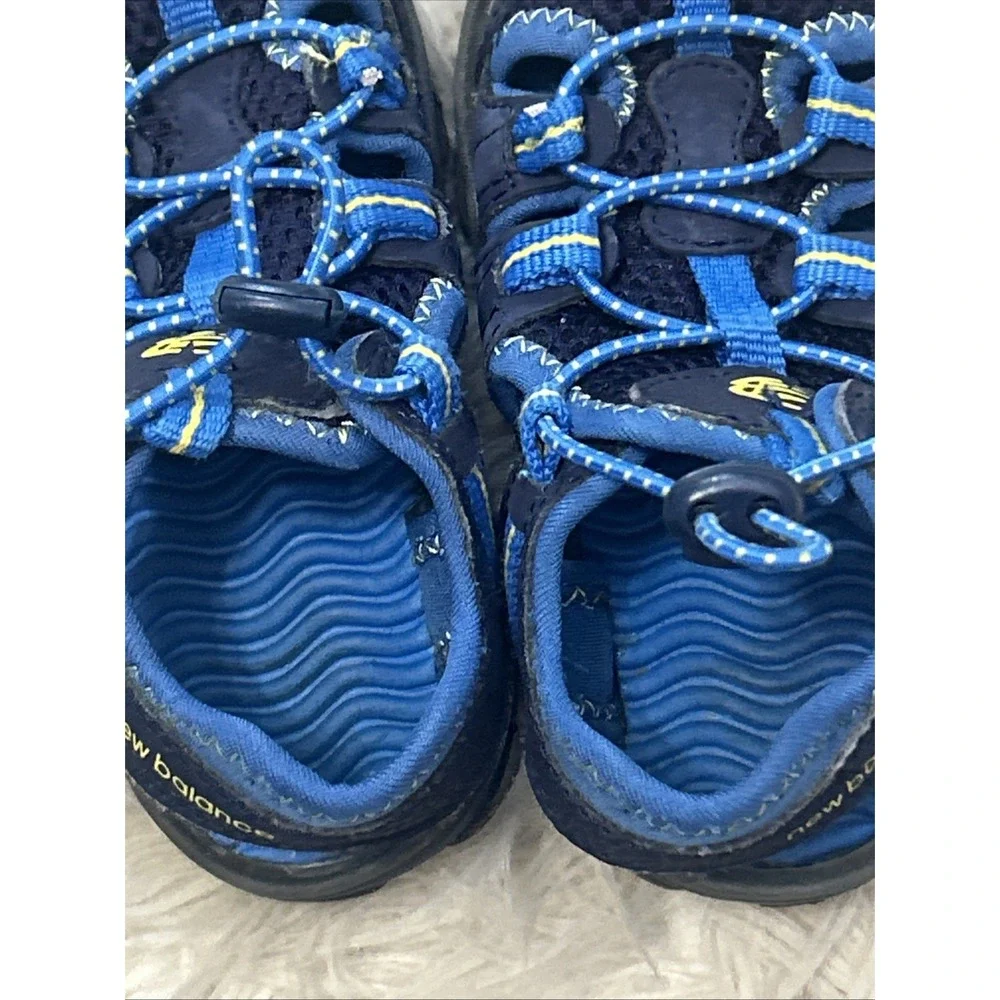 New Balance Toddler Shoes Size 7.5‎ Water Hiking Outdoor Blue Pull On Unisex EUC