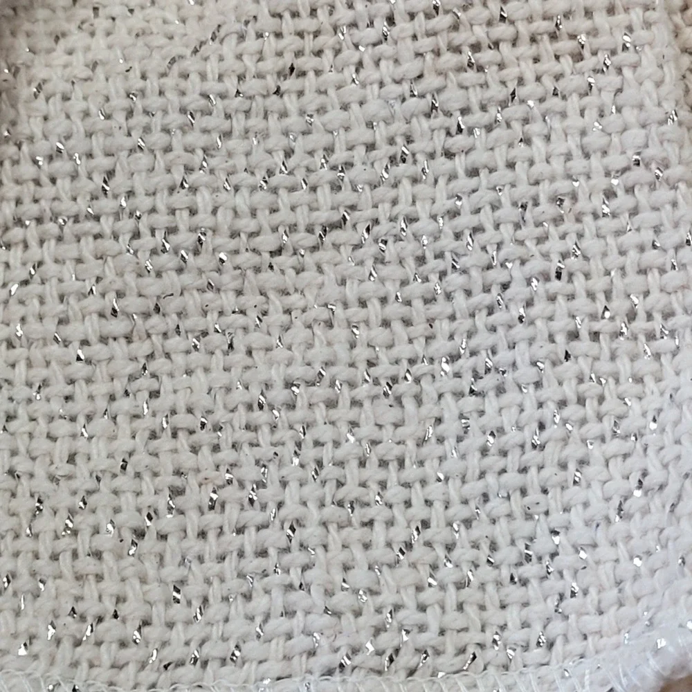 Pier 1 rustic round