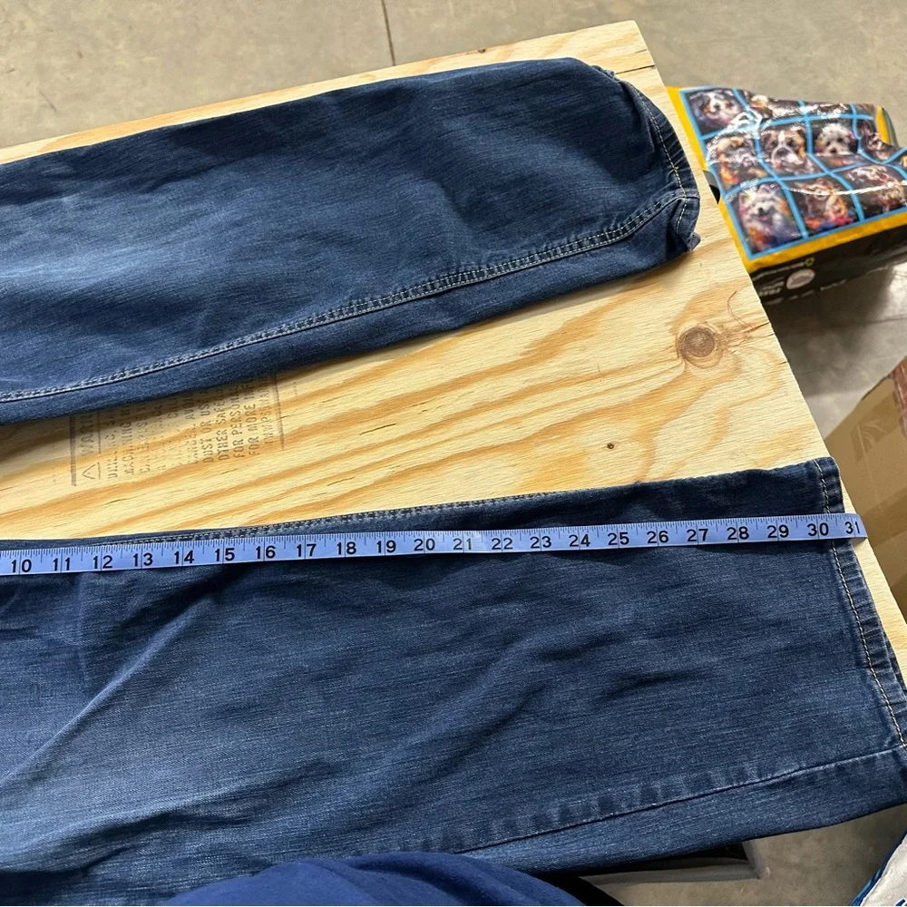 Levis item levi’s