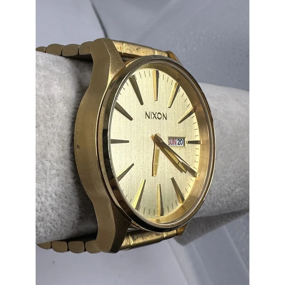 Nixon it showing