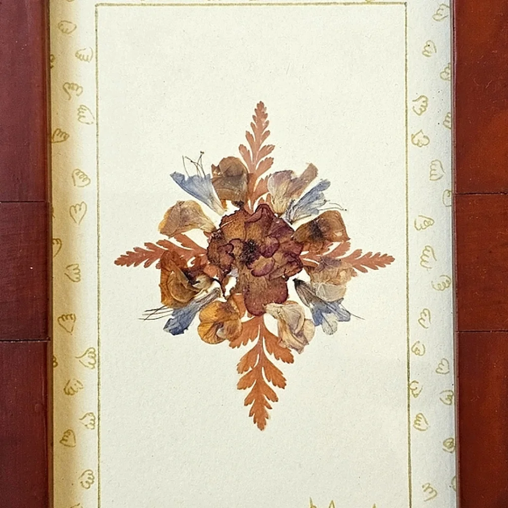 N/A charming vintage