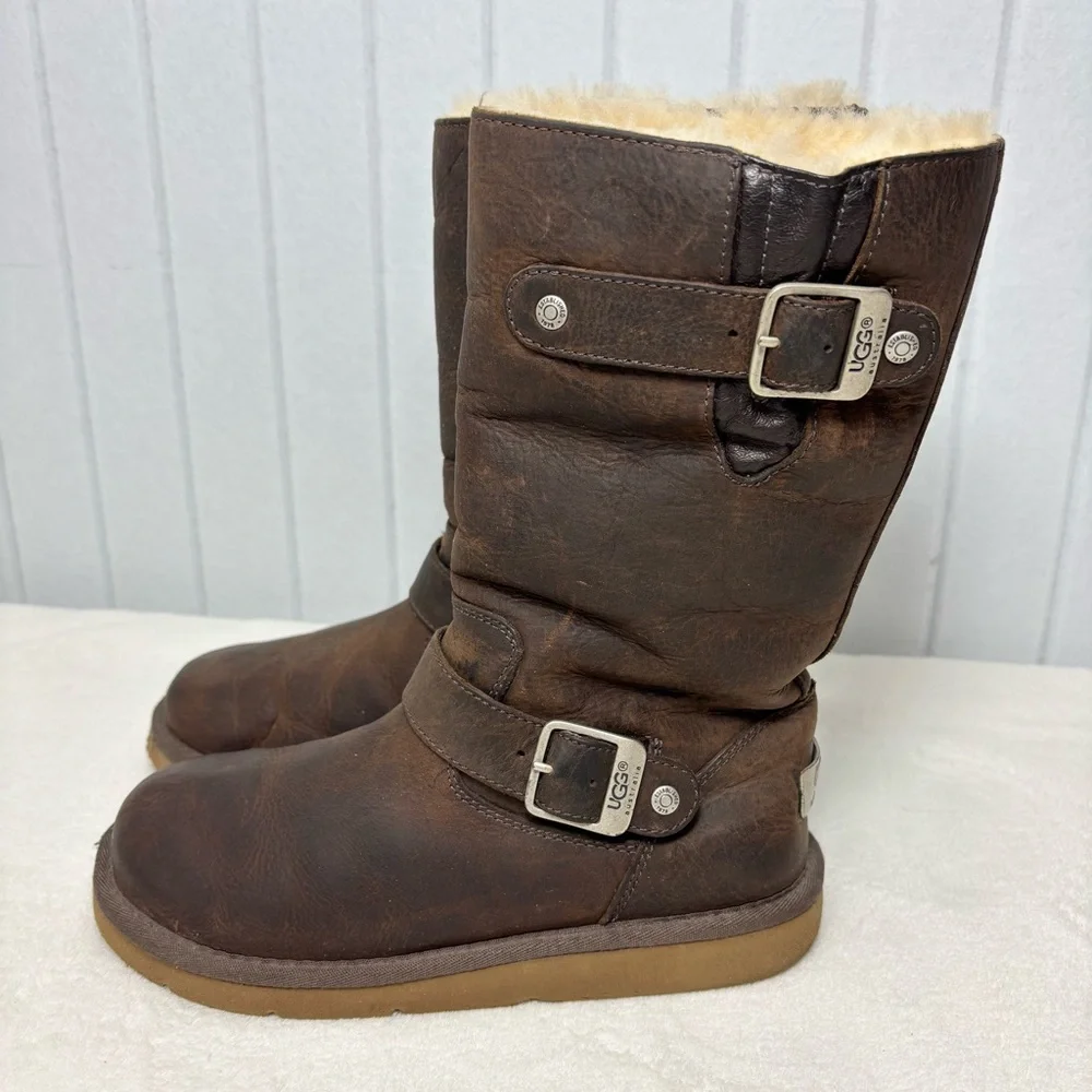 UGG rich chocolate