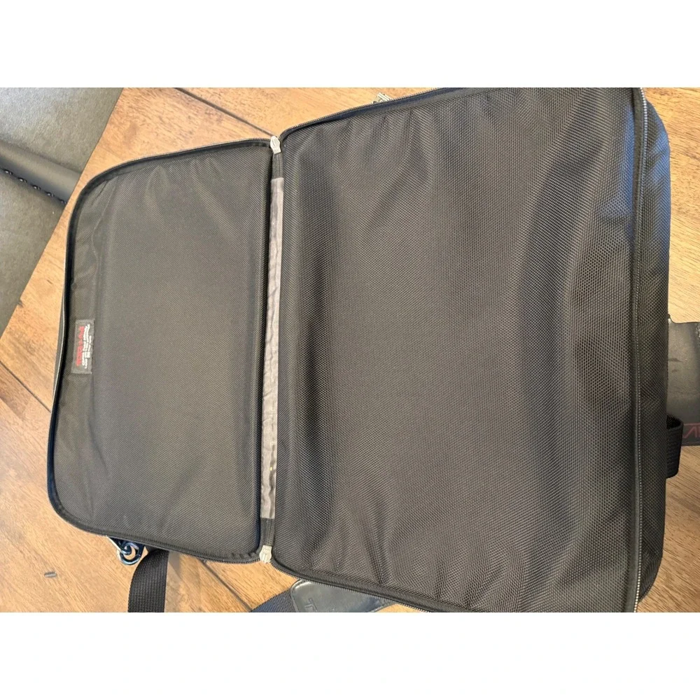 Tumi Alpha Black Ballistic Nylon Expandable Briefcase Laptop Bag‎ Travel Office