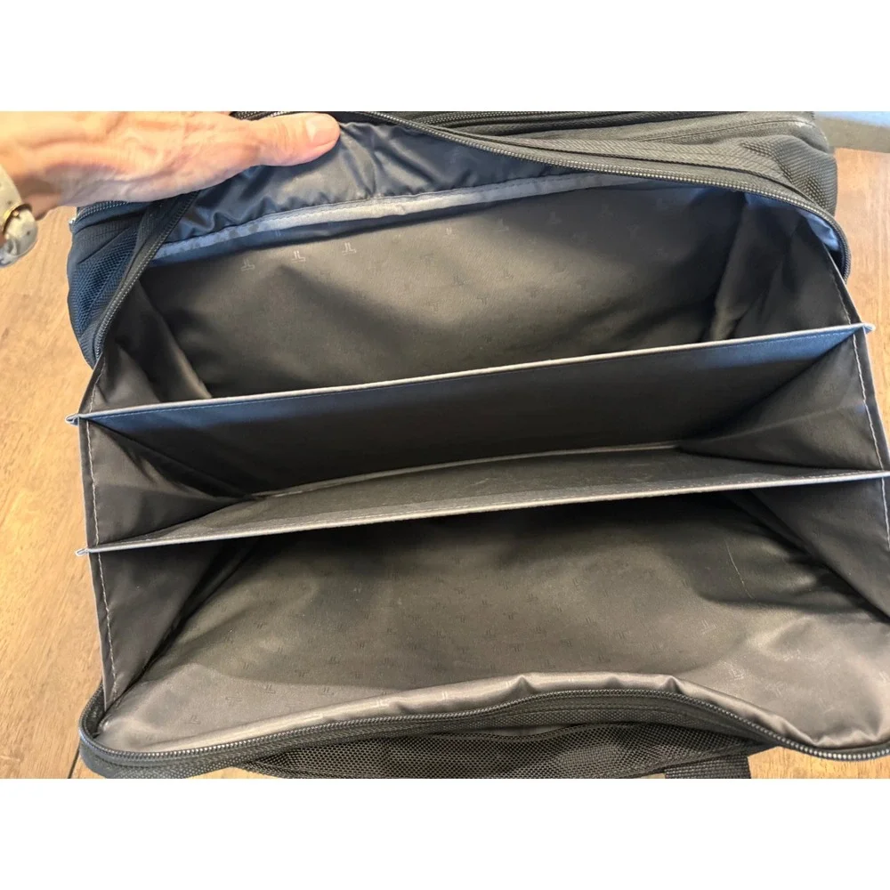 Tumi Alpha Black Ballistic Nylon Expandable Briefcase Laptop Bag‎ Travel Office