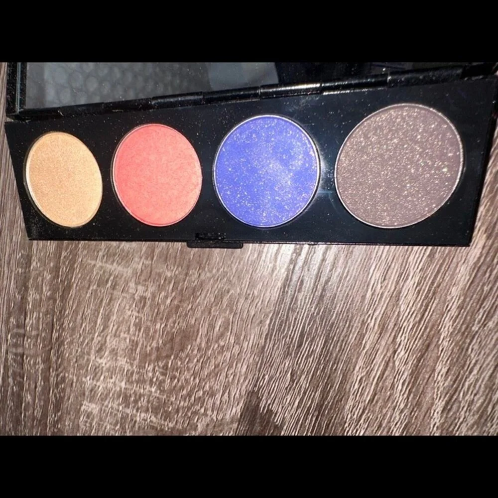 MAC Cosmetics mac sanrio