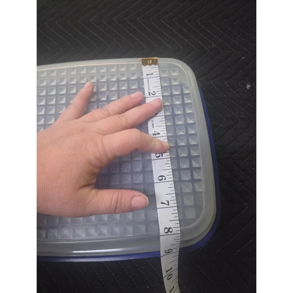 Tupperware used but