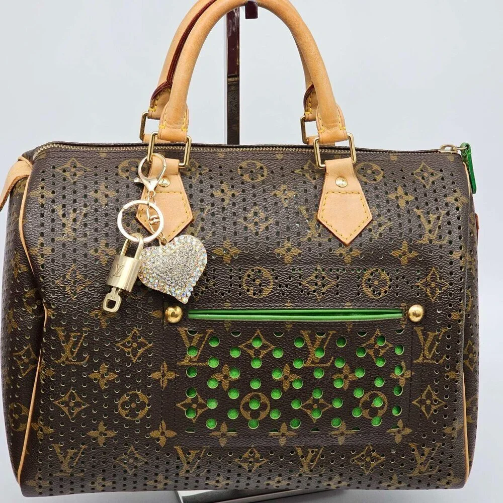 Louis Vuitton add touch