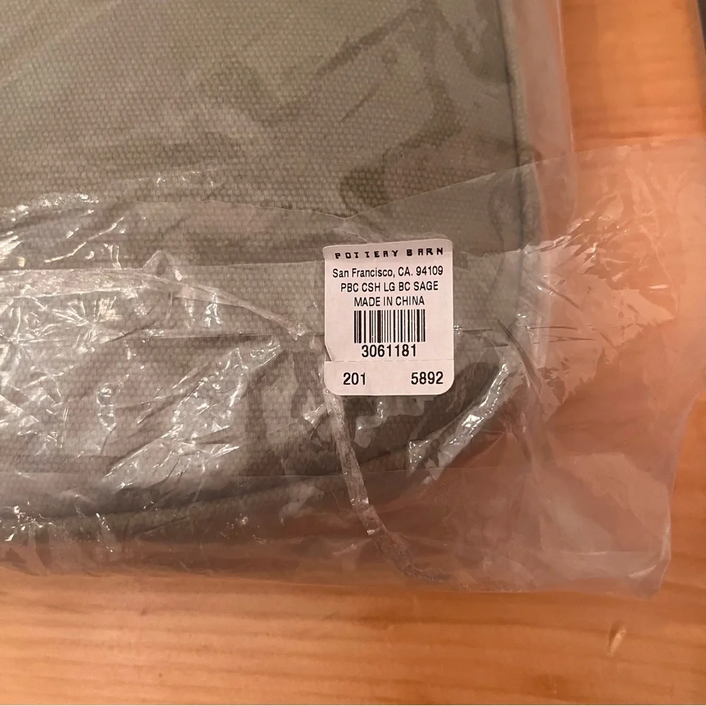 NEW Pottery Barn Classic Dining Chair Cushion Solid Sage Piping 20” x 17.5”