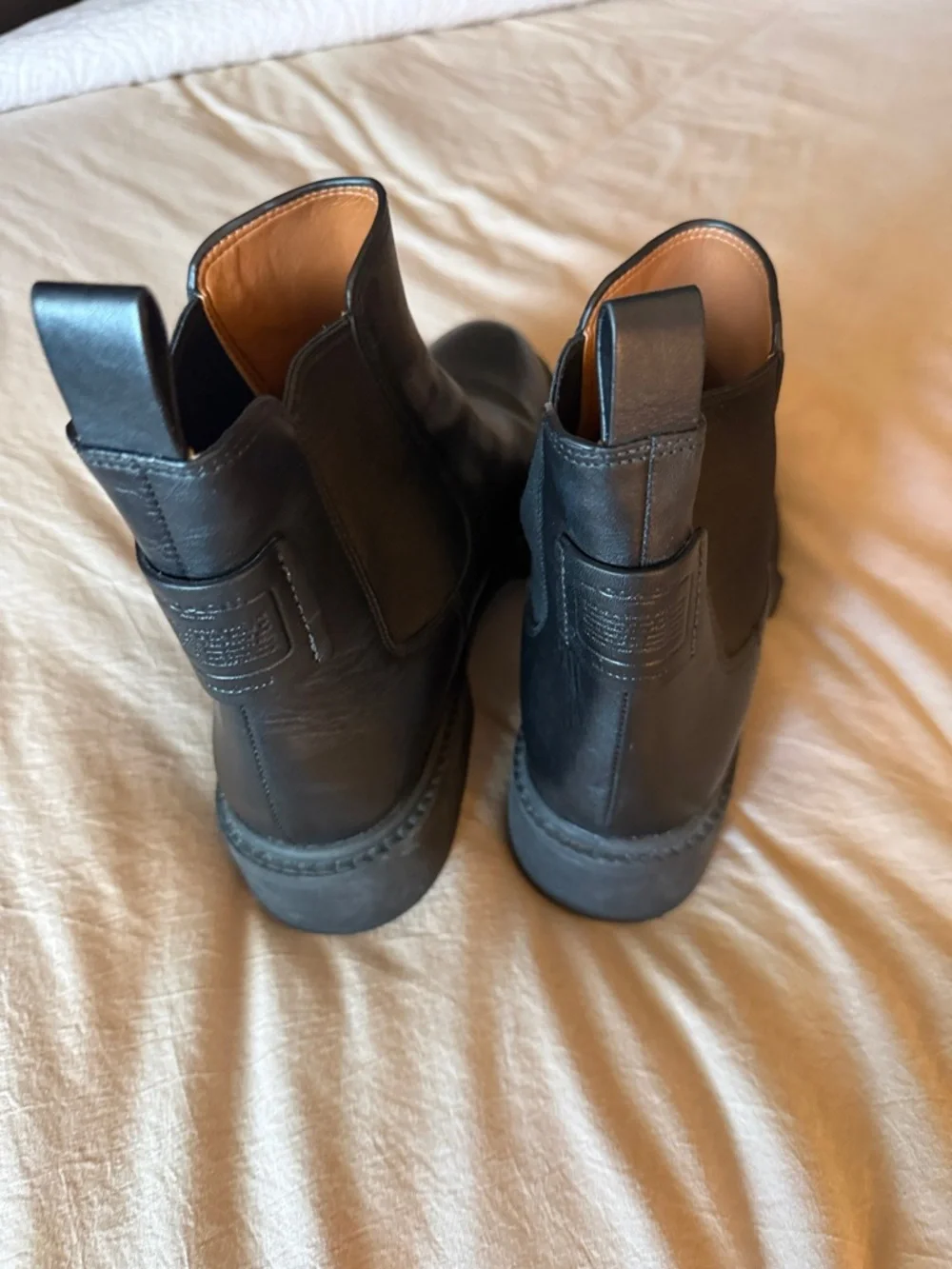 Coach Women’s Black Leather Chelsea Boots size 9.5