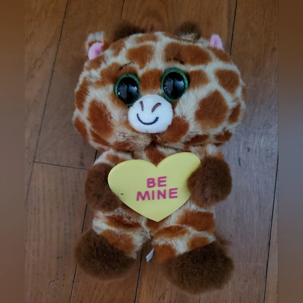 first main so cute