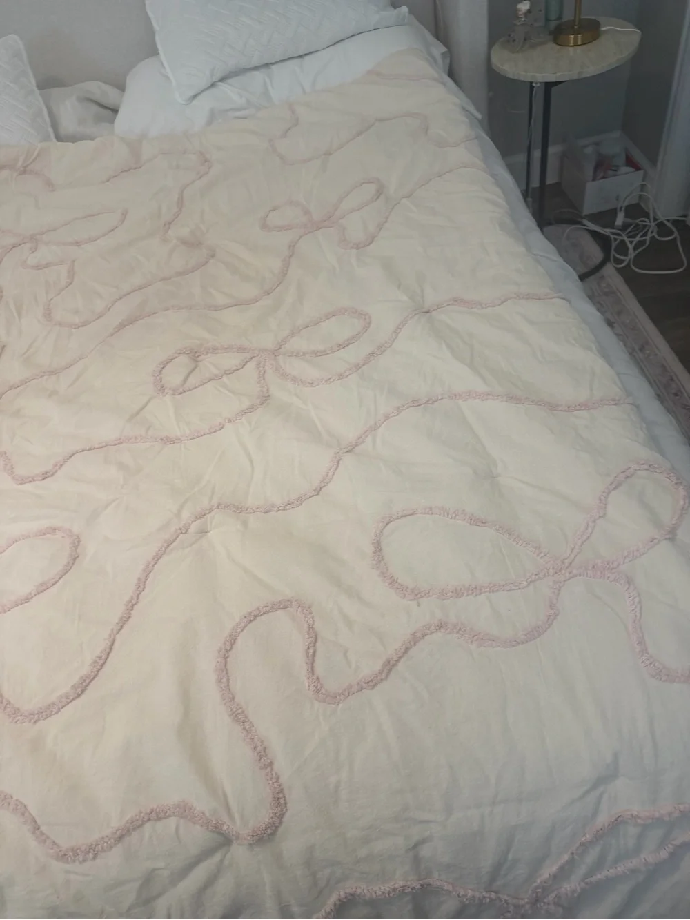 Urban Outfitters cream comforter