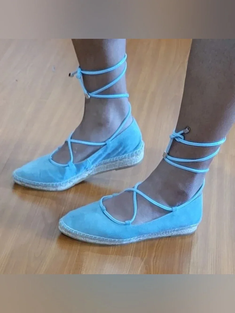 romena light blue
