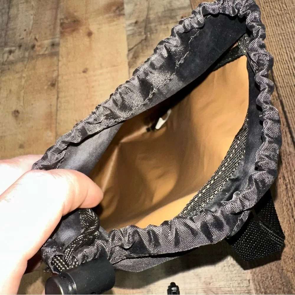Carhartt packable drawstring