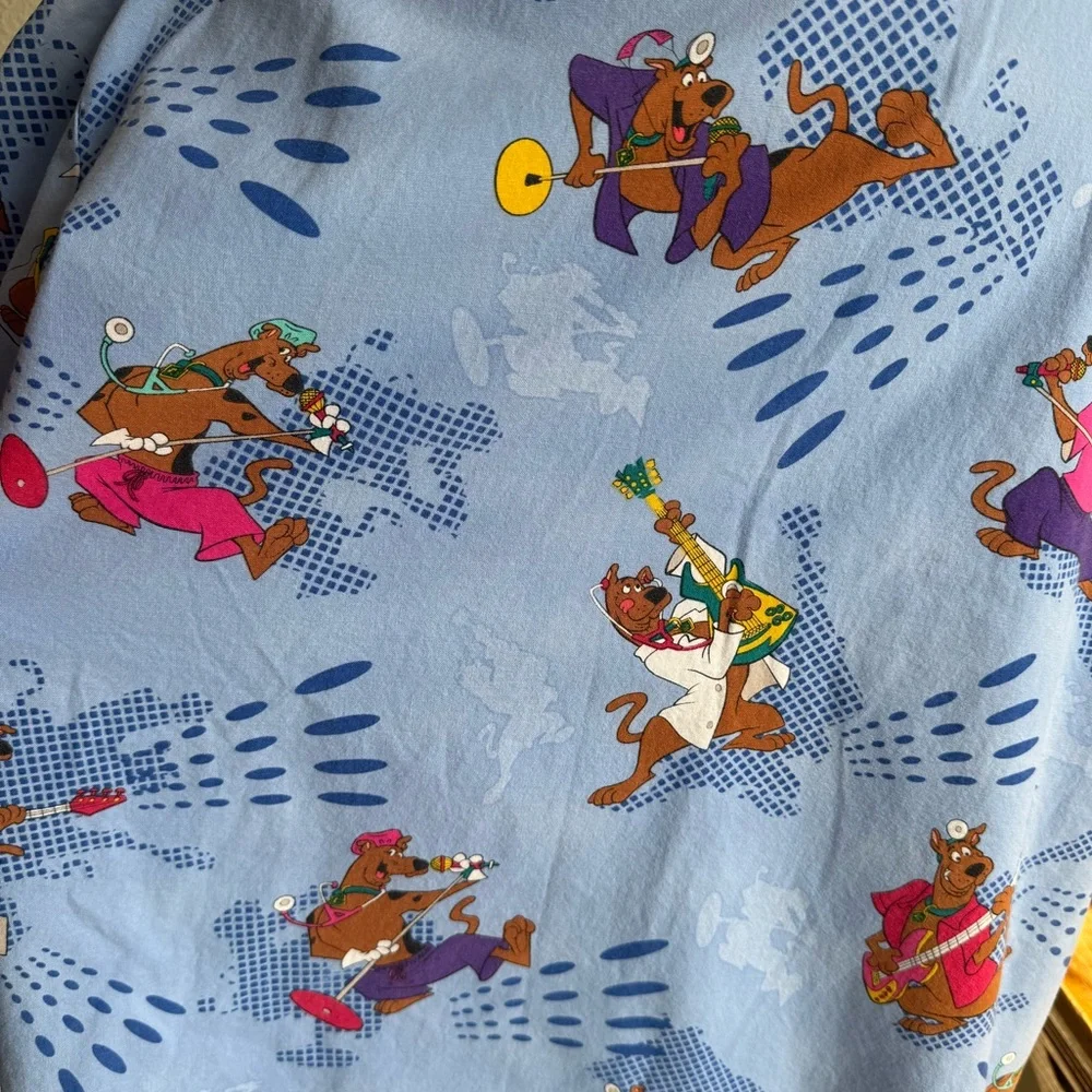 Vintage Scooby-Doo Cartoon Scrub Top XL –‎ Cute Medical Cosplay Tee