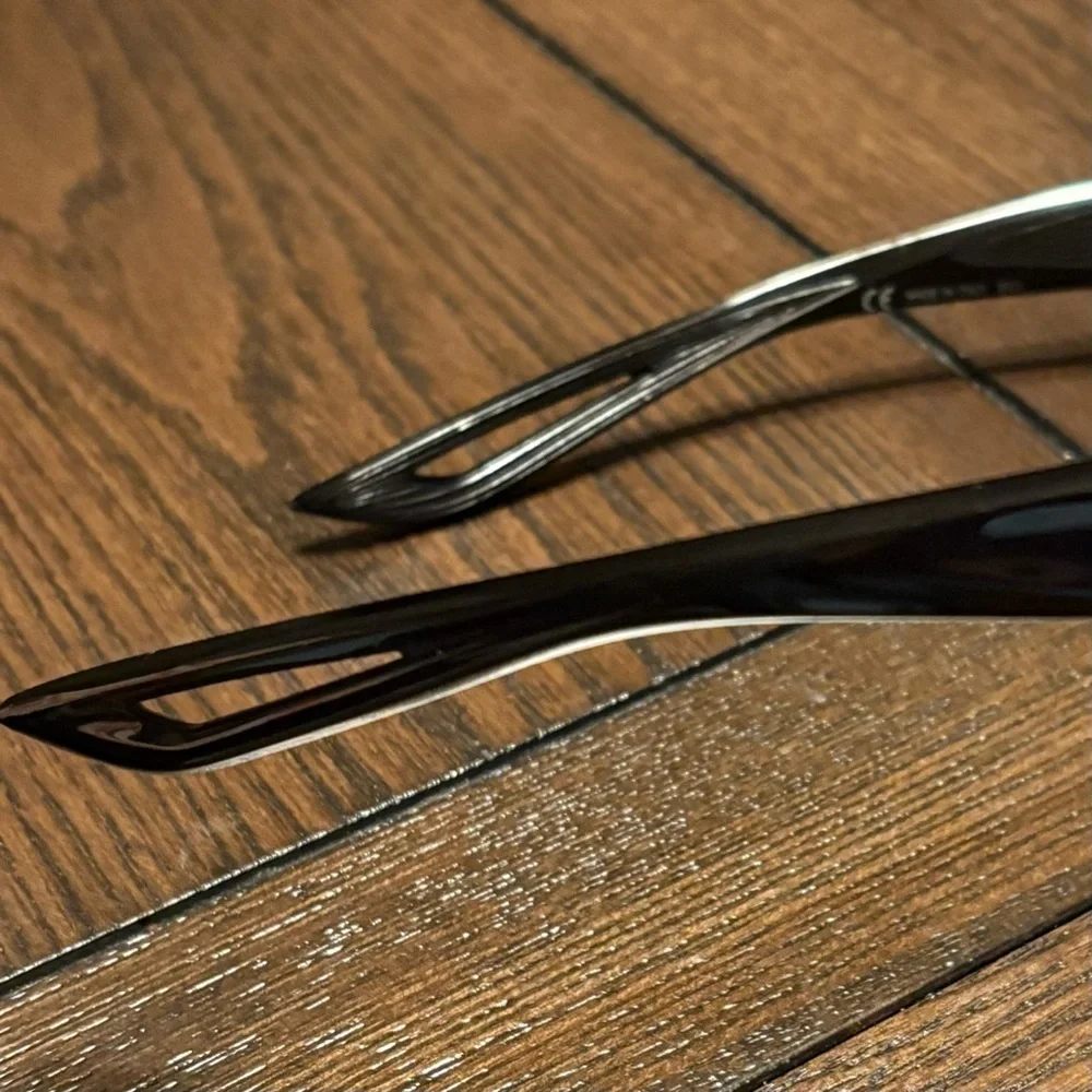 Nike legend sunglasses
