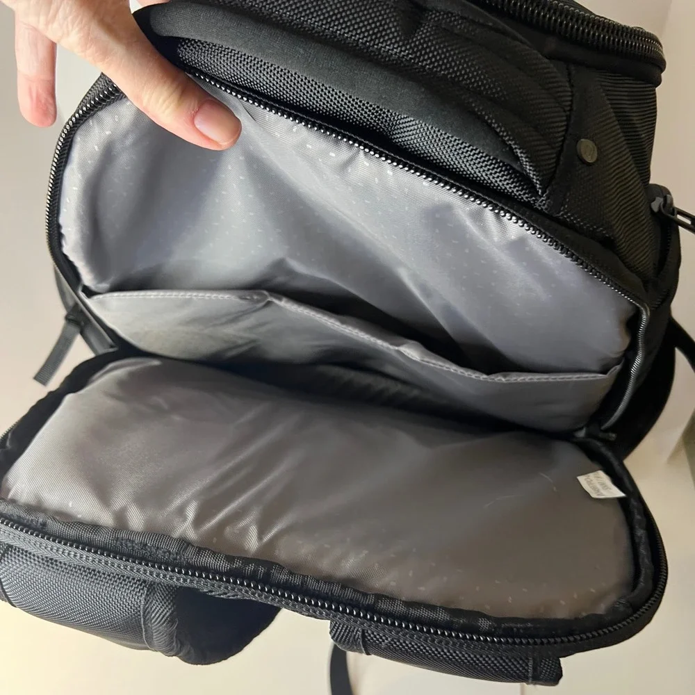 OGIO hdr black