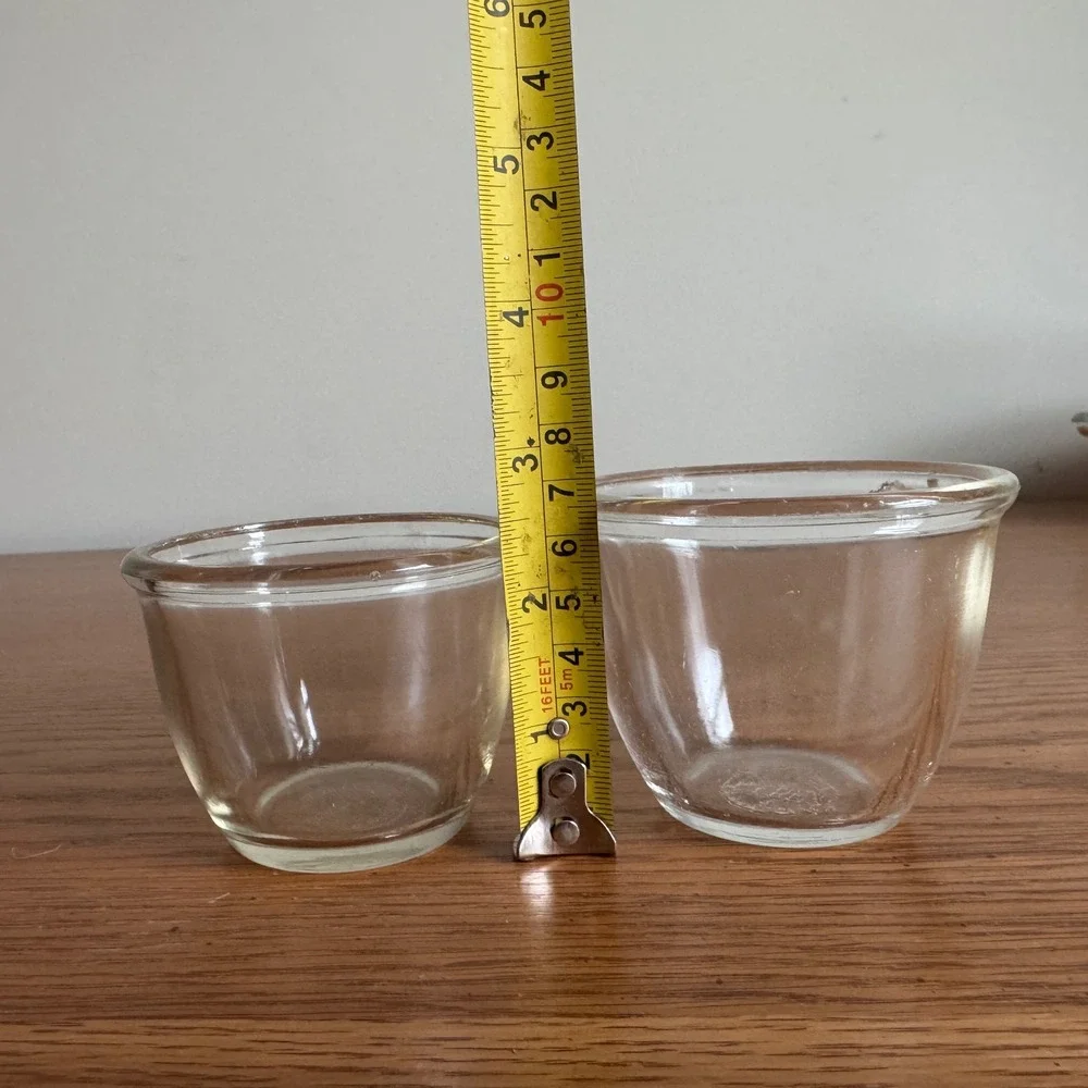 Pyrex glass ramekins