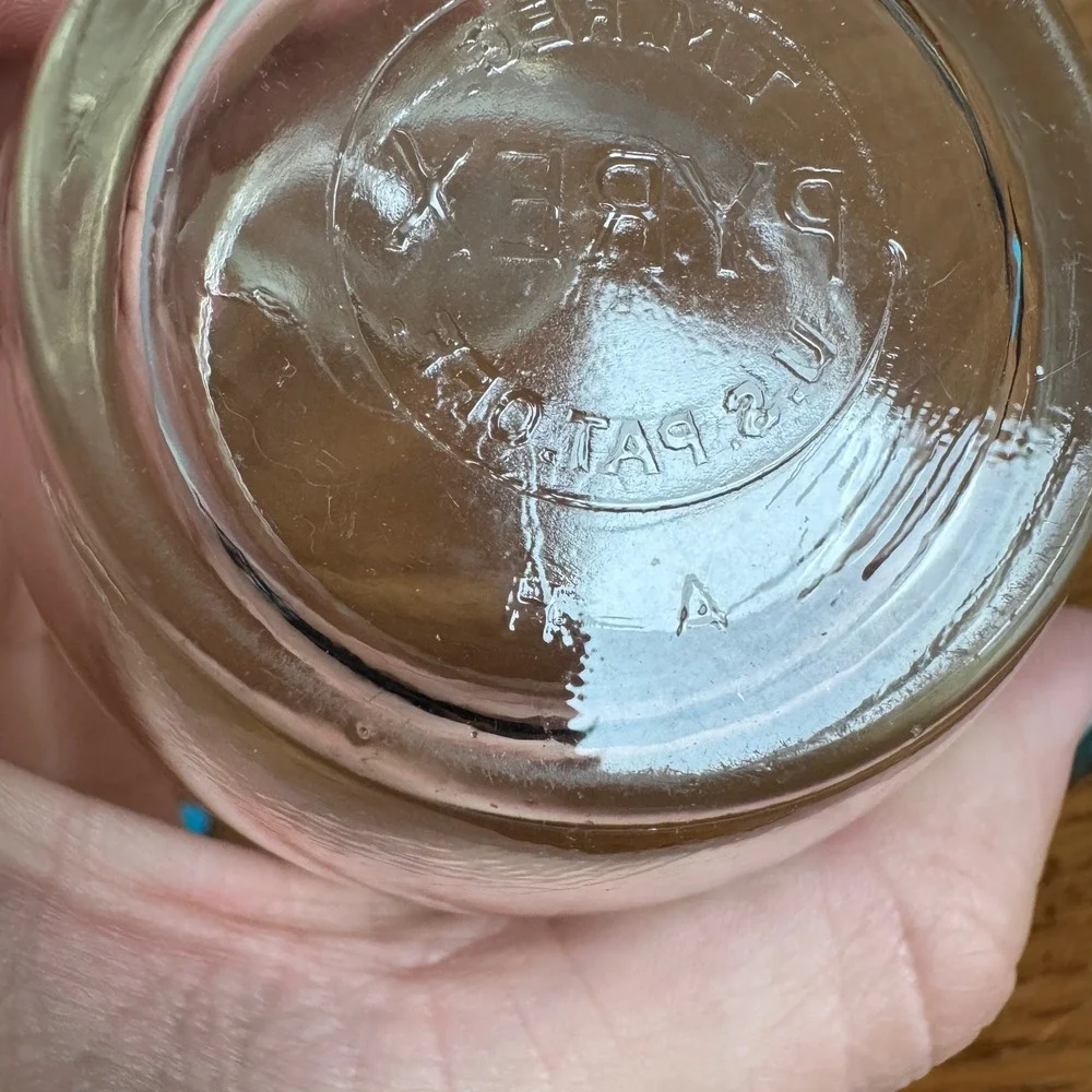 Pyrex glass ramekins