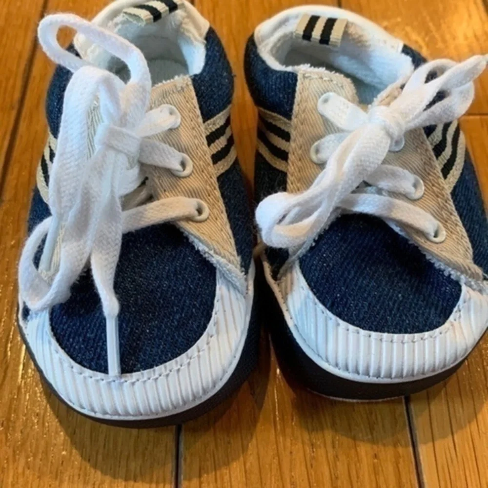 Koala Kids pairs baby
