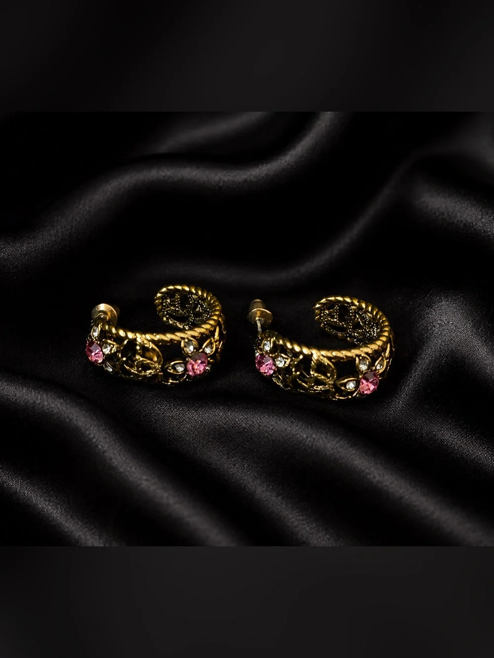 Fashion Jewelry gold toned