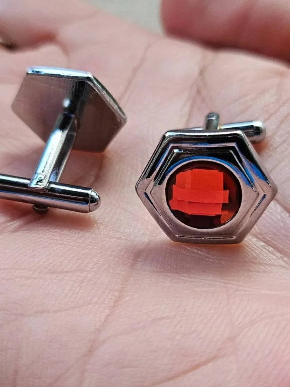 Father Day Gifts Cufflinks Silver Tone Red Crystal Centered Fashion Men Jewelry
