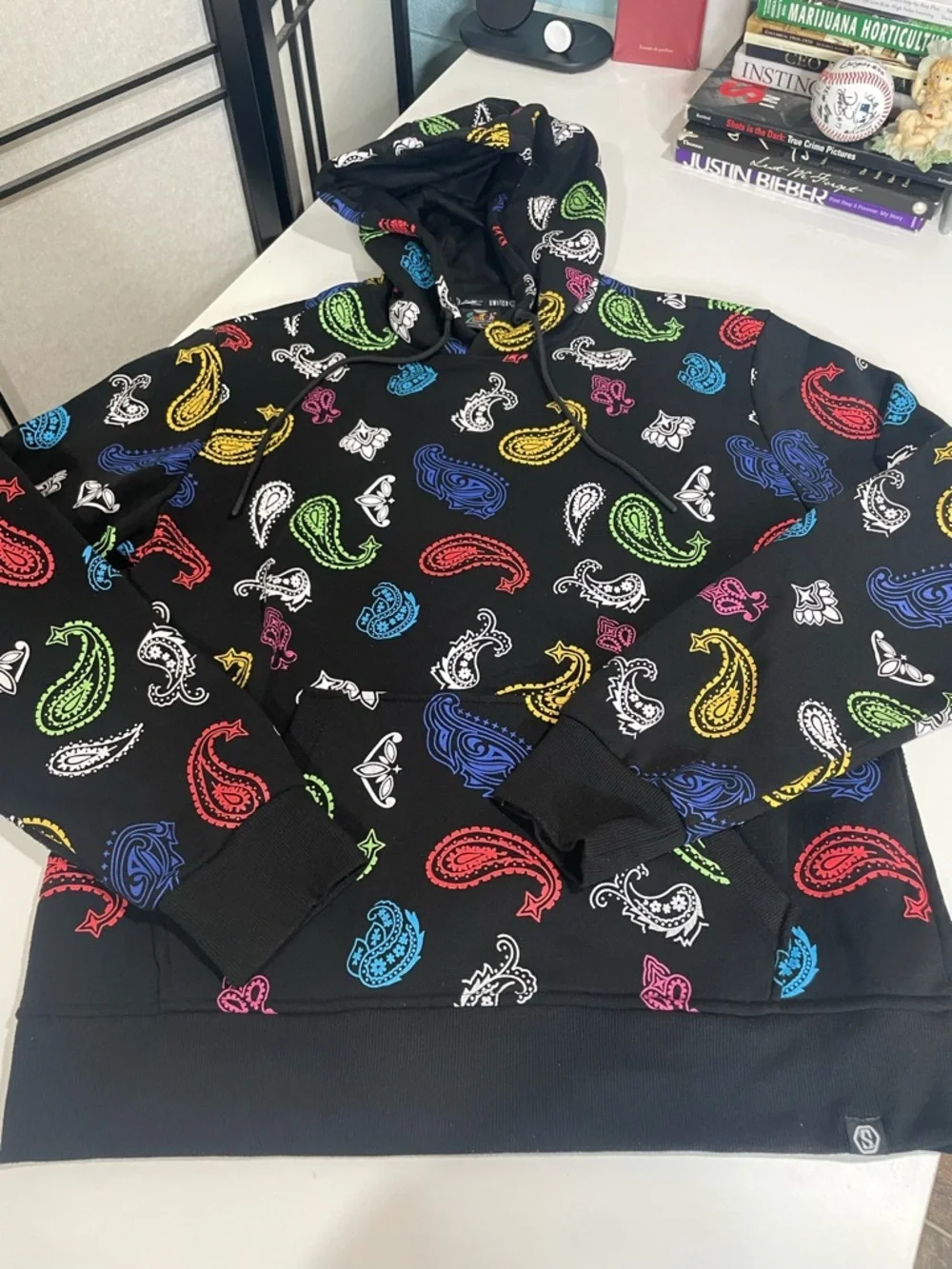Switch Remarkable Paisley All Over Print Hoodie - Men's Size L - Oversized Look