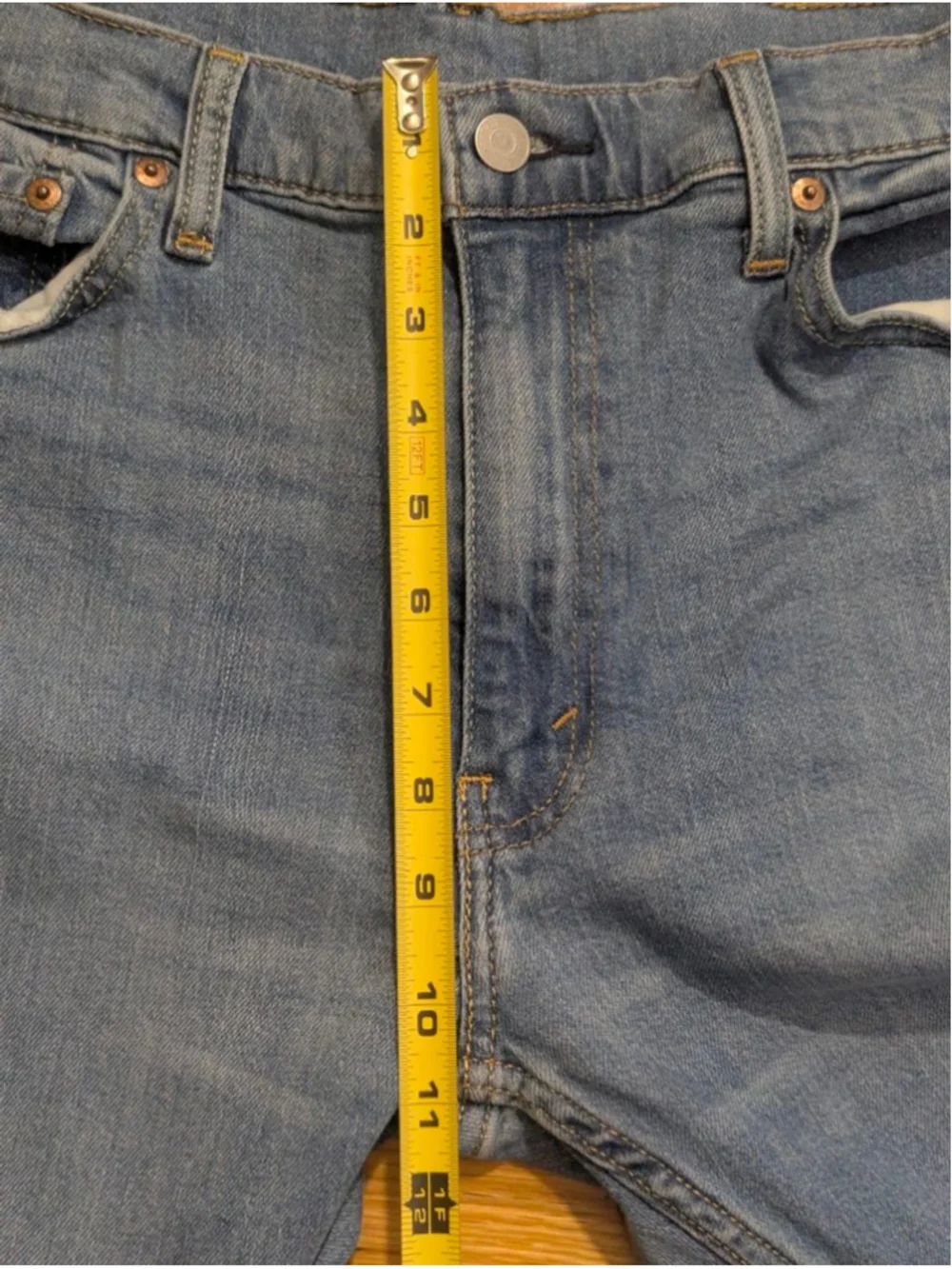 Levis levi 513